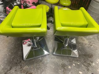 2 Poltrone per Parrucchiere Verdi
