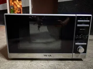 Microondas Teka MWE 225 G seminuevo