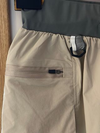Pantalones cortos de trekking beige