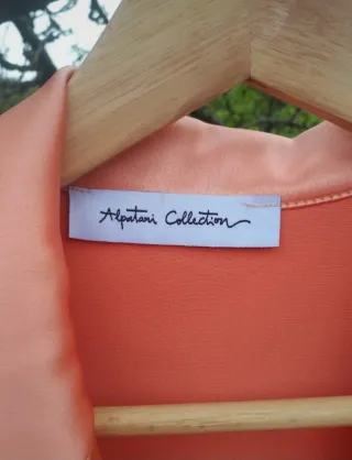 Vestido midi satén naranja pastel coral