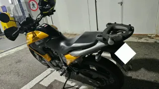 Honda Transalp 700 Adventure Negra/Amarilla