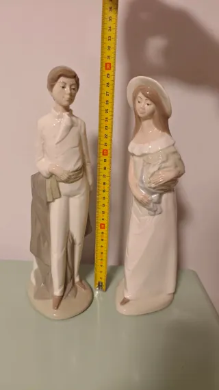 Figuras de porcelana Mirmasu hechas a mano