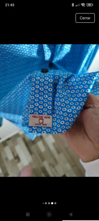 Camisa de hombre azul y blanca