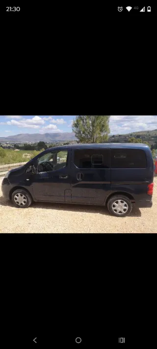 Nissan NV200 2010