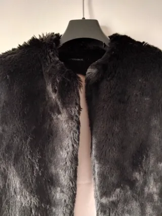 Gilet pelliccia sintetica nera NINEMINUTES