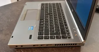 HP EliteBook 8460p Portátil Plata
