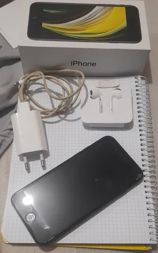 iPhone SE (2ª gen) 128GB Negro