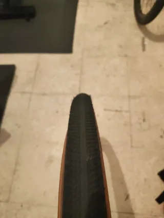 Cubierta Schwalbe G-One Comp 40-622