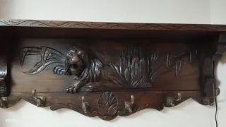 Perchero antiguo roble tallado roble