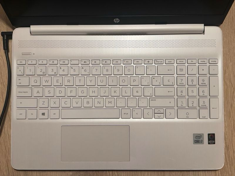 Portátil HP i7 16Gb RAM 512Gb SSD afbeelding 2