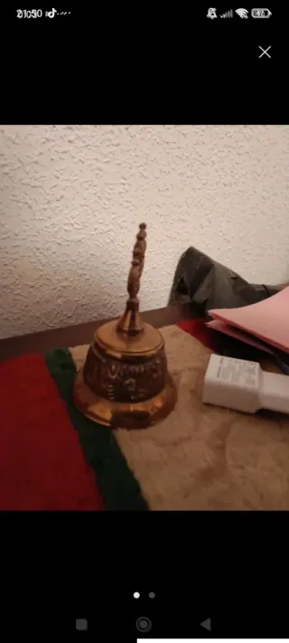 Campana Tibetana de Bronce Decorada