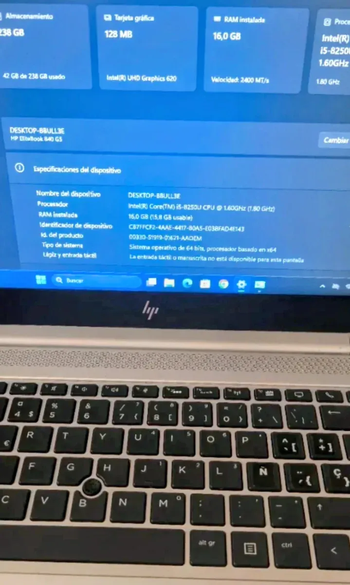 Portátil  HP Intel i5 / 16GB RAM
