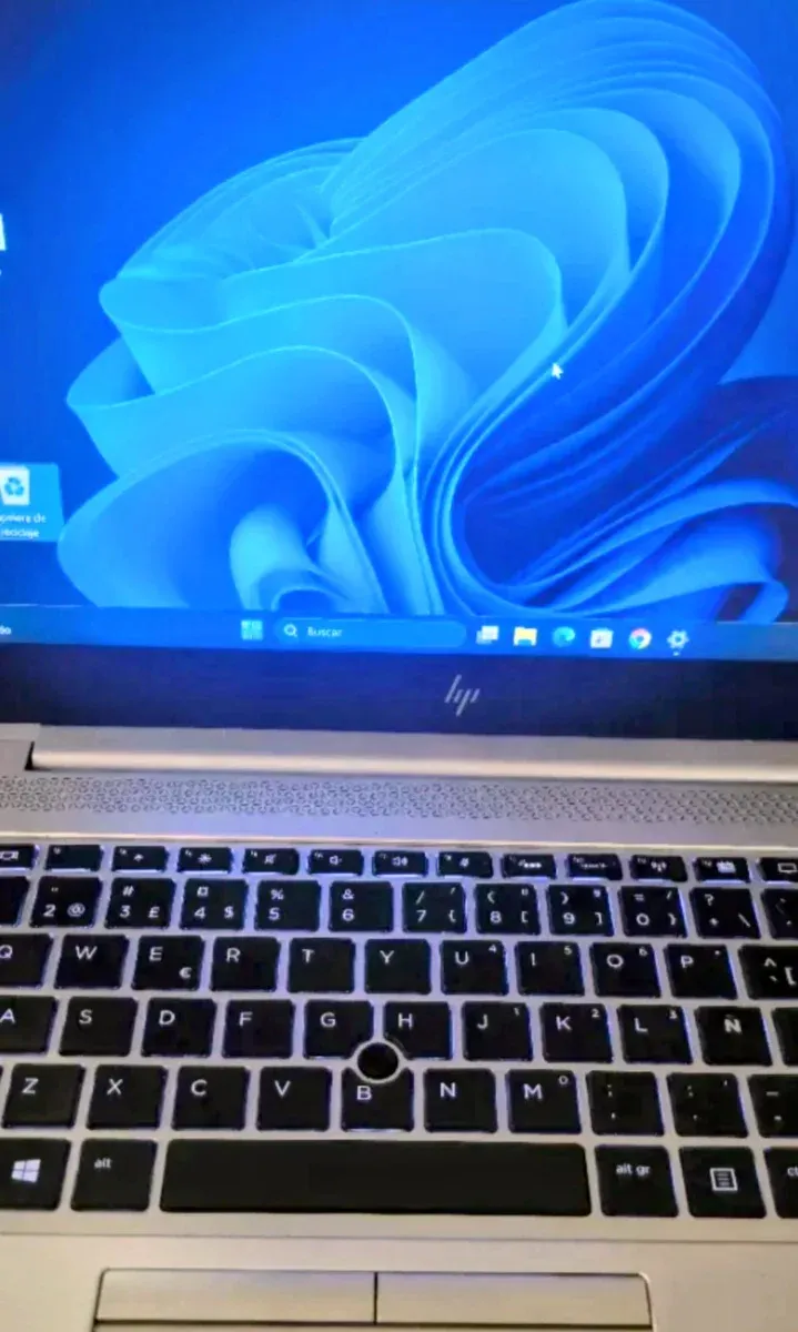 Portátil  HP Intel i5 / 16GB RAM afbeelding 2