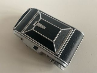 1142. Cámara Adox SPORT III