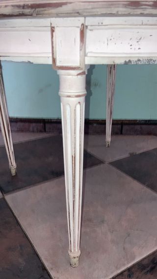 Mesa redonda vintage de madera