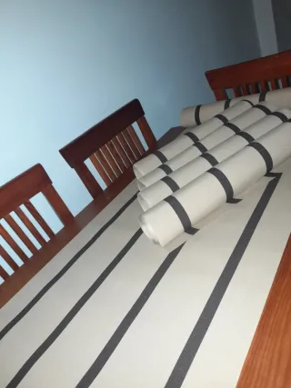 5 rotoli di tessuto per tende a righe grigio/bianco/rosso