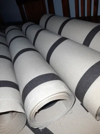 5 rotoli di tessuto per tende a righe grigio/bianco/rosso