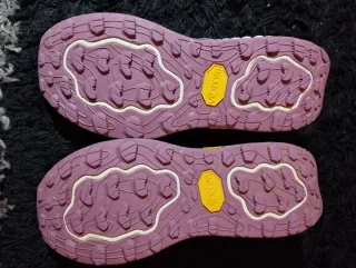 Zapatillas New Balance Trail Mujer