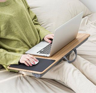 Escritorio portátil ergonómico madera y goma