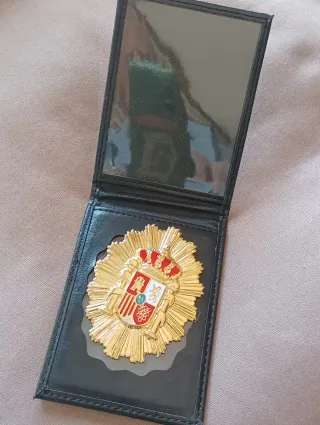 Cartera y PLACA Brigada Paracaidista