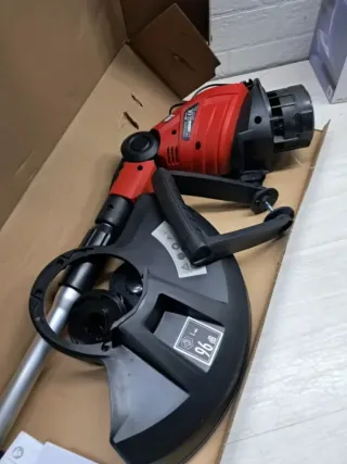 Cortabordes Eléctrico Einhell 450W