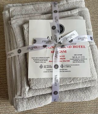 Tris Asciugamani ARIANNA Cotone Beige/Grigio