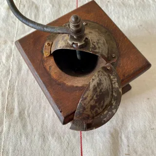 Molinillo café antiguo ELMA original con cajón