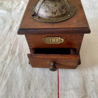 Molinillo café antiguo ELMA original con cajón