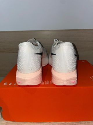 Nike ZoomX Vaporfly Next% 3