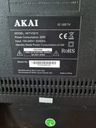 TV Akai 32 para arreglar o piezas
