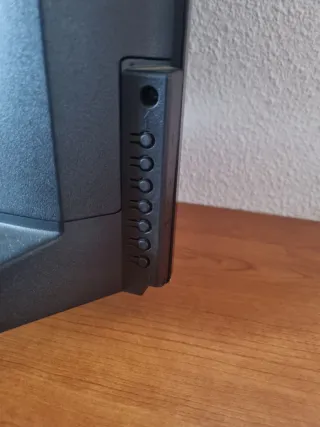 TV Akai 32 para arreglar o piezas