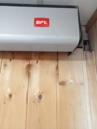 Puerta corredera de cristal