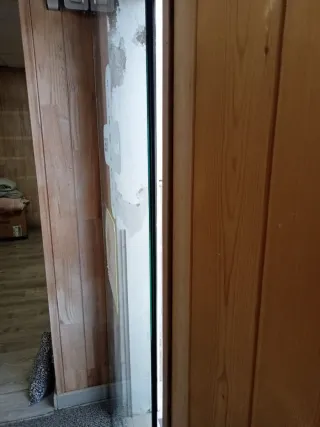 Puerta corredera de cristal