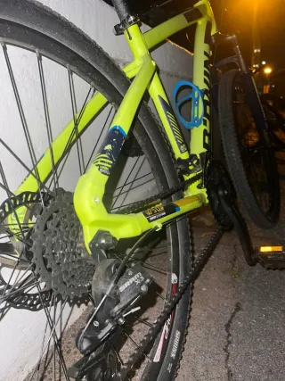 Bicicleta B-Twin Rockrider 520