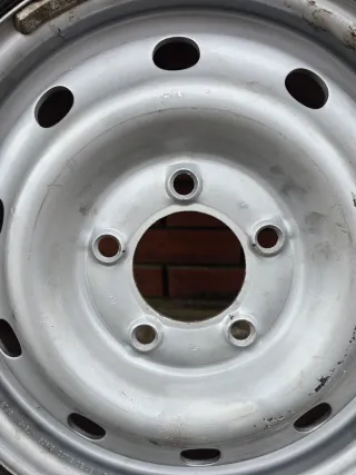 Llanta 16 Renault Master