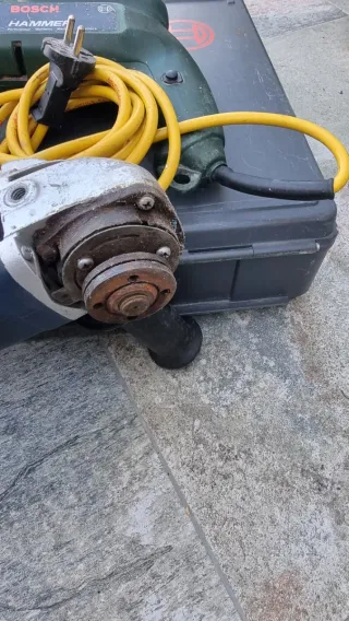 Taladro Bosch Hammer y Radial