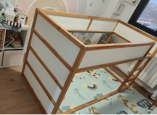 Cama alta/baja Ikea KURA reversible