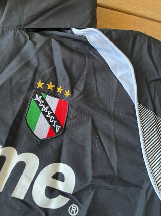 Cortavientos Supreme x Umbro Negro Blanco