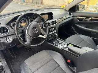 Mercedes-Benz Clase C 2010