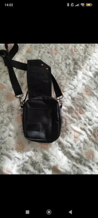 Riñonera Quiksilver negra