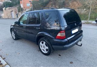 Mercedes-Benz Clase ML 400 CDI AMG