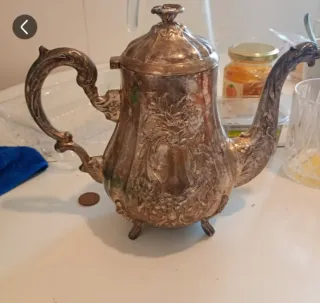 Jarra té vintage plateada pico dragón