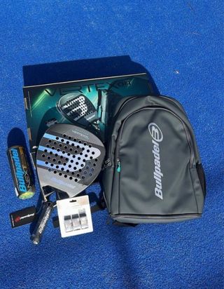 10 packs Bullpadel Pala + Mochila + Bolas + Grips
