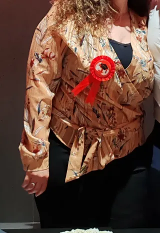 Blusa elegante estampado floral