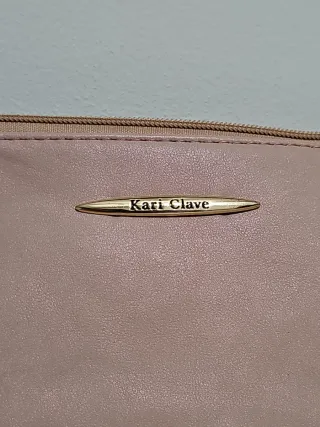 Bolso rosa con detalle trenzado