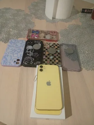 iPhone 11 Amarillo 128gb