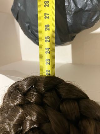 Moño y rodetes fallera castaños.