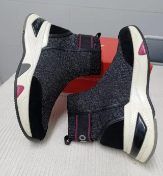 Botines elásticos Liu Jo negros y plateados