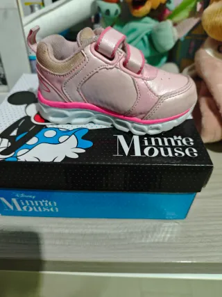 Scarpe Minnie Bambina numero 21