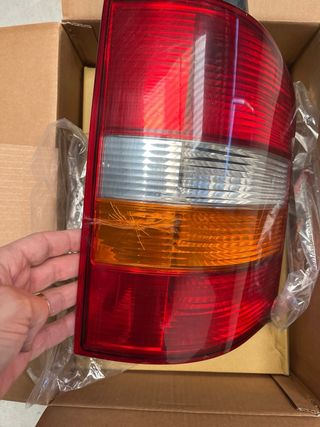 Pilotos traseros intermitente Volkswagen T5